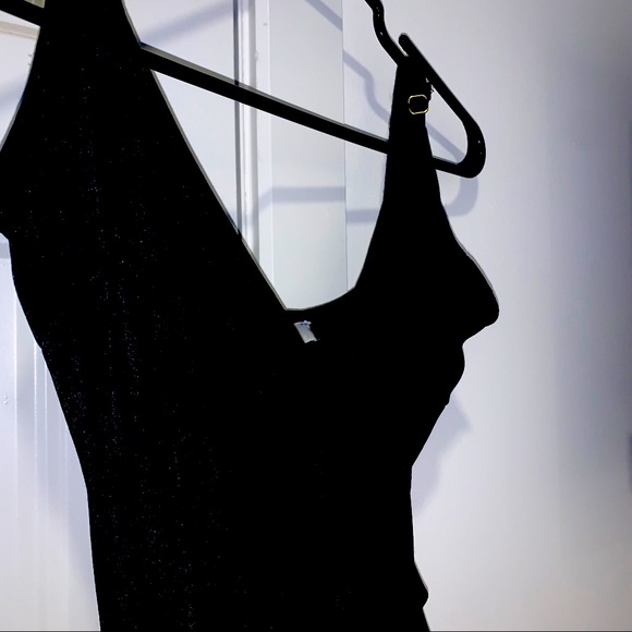 Black Asymmetrical Body-con Mini Dress - Picture 3 of 7